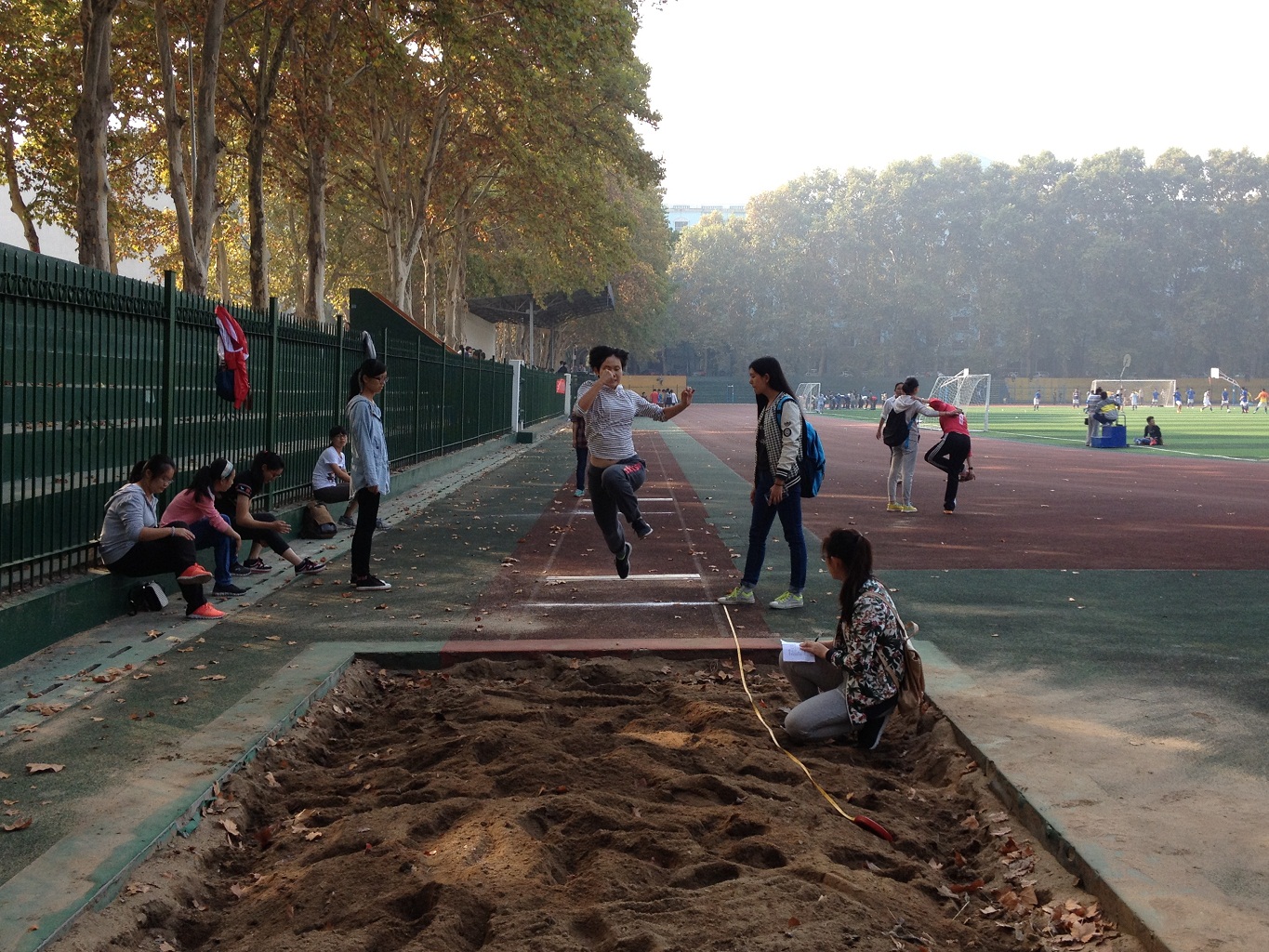 秋色珞珈•阳光运动——问鼎娱乐2014年本科生运动会圆满落幕