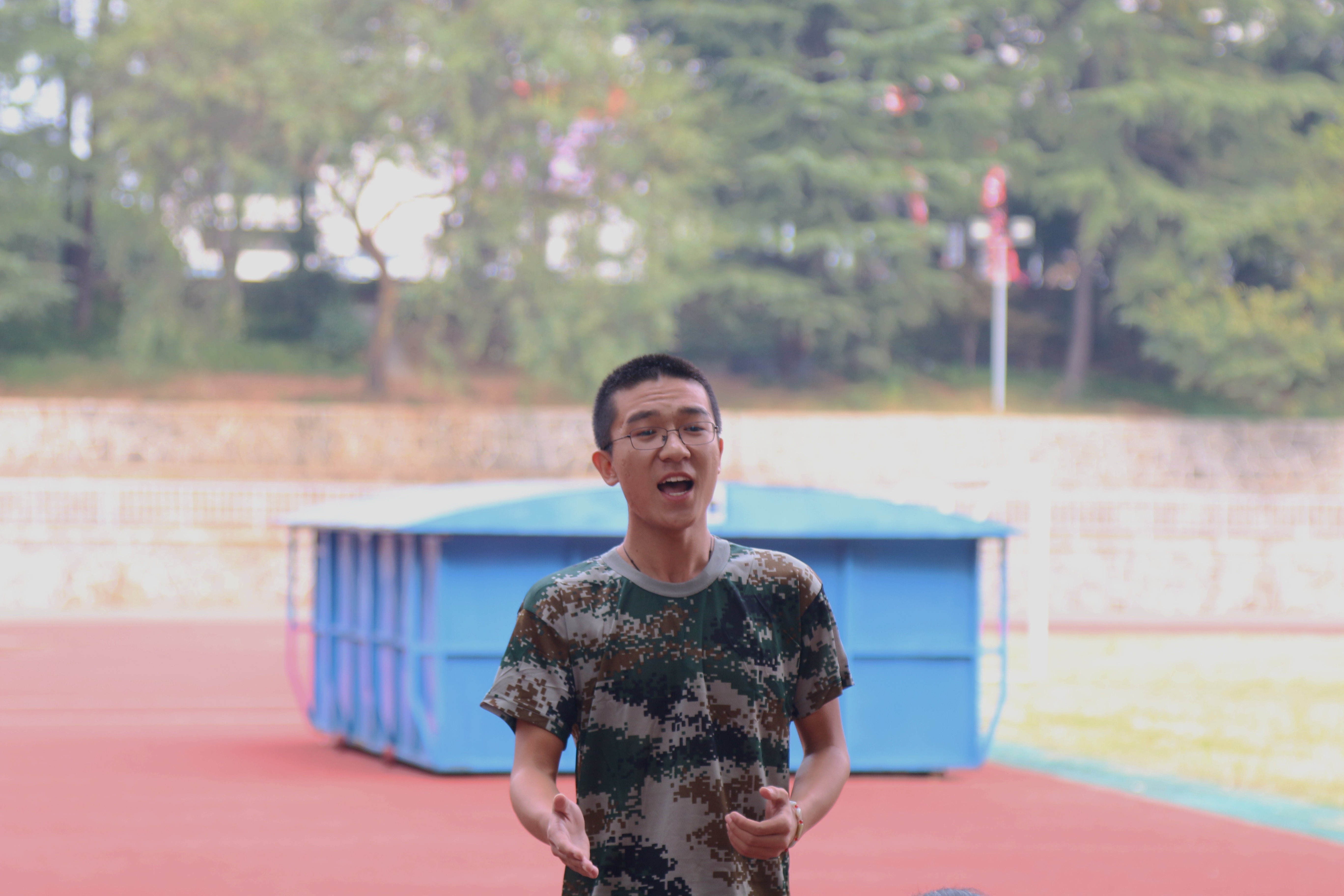 问鼎娱乐