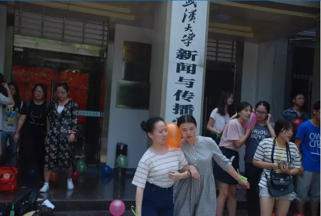 问鼎娱乐