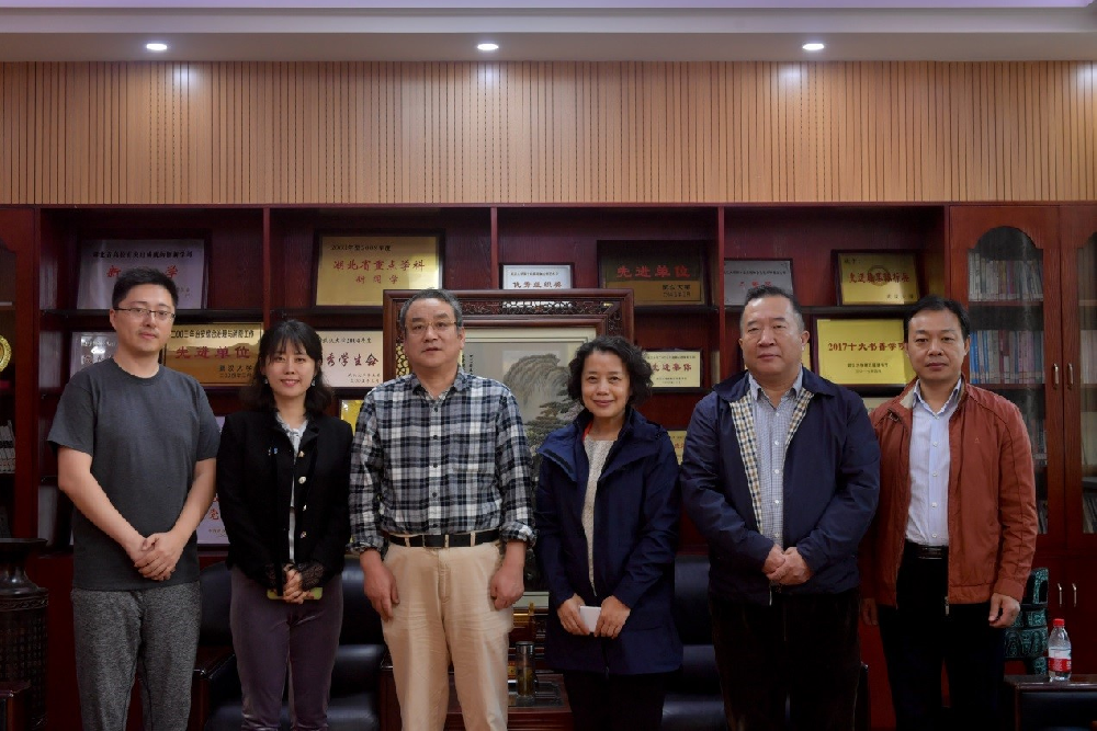 问鼎娱乐