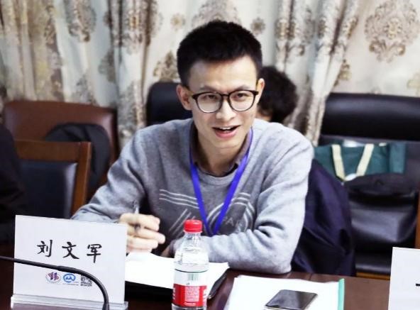 问鼎娱乐