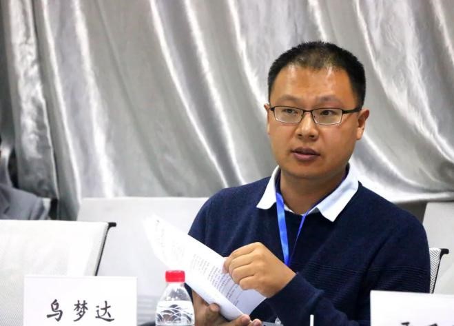 问鼎娱乐