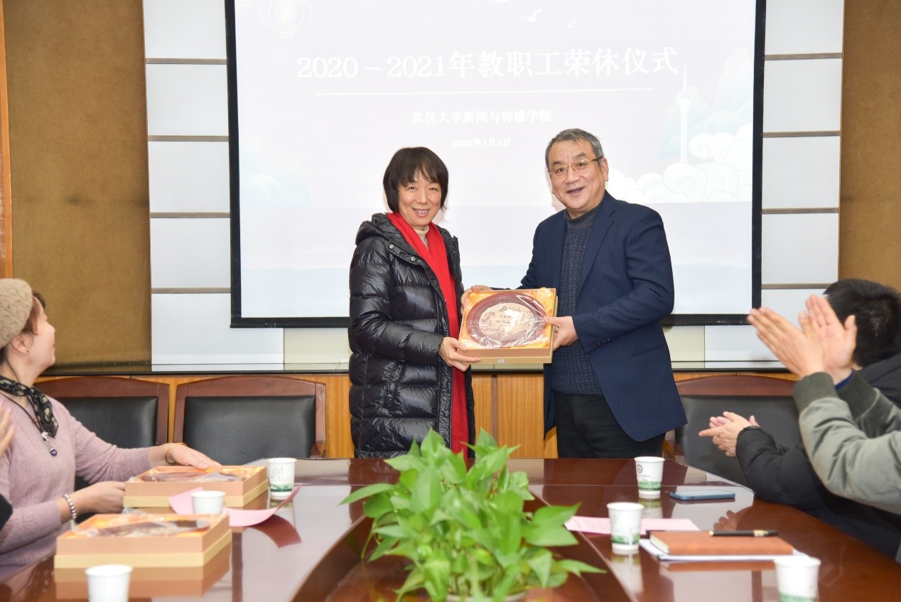 问鼎娱乐