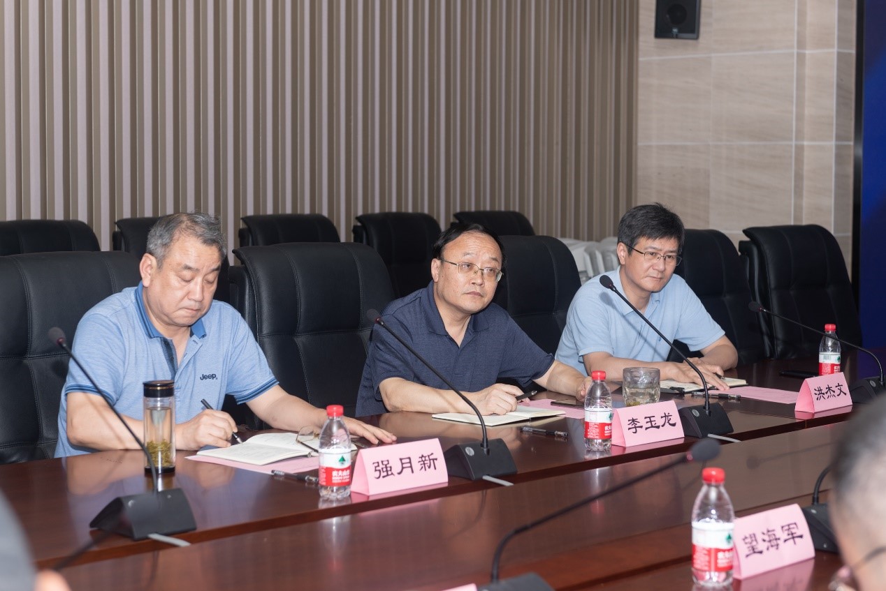问鼎娱乐
