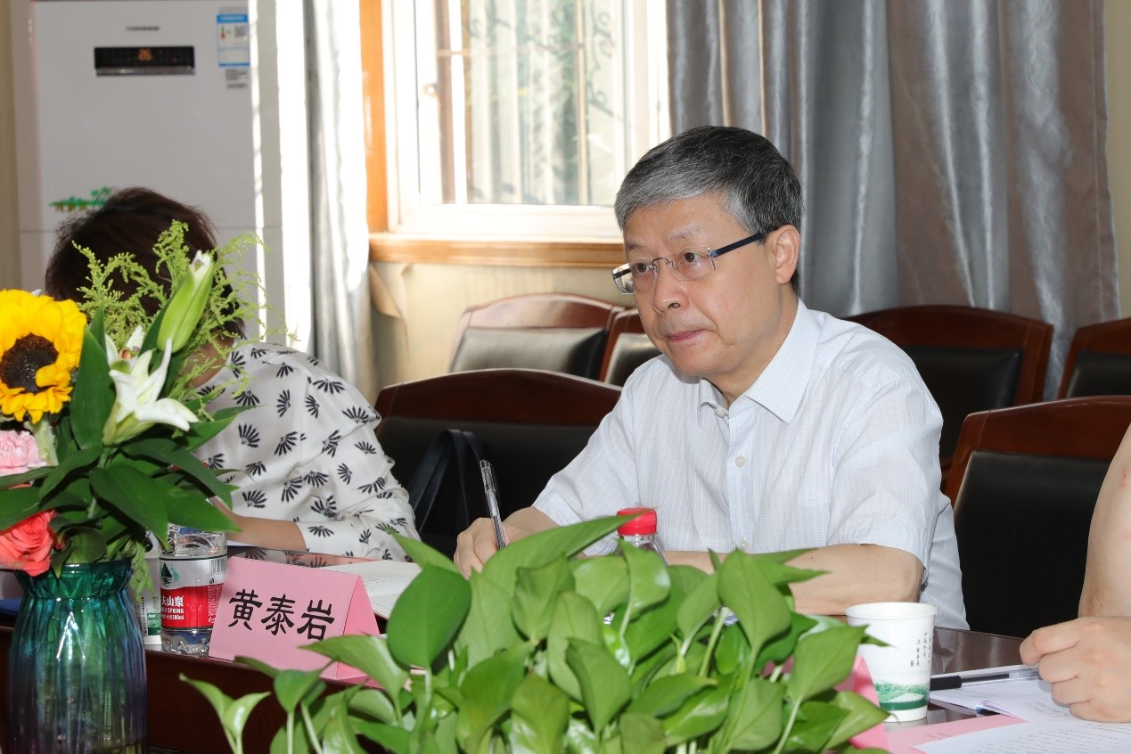 问鼎娱乐
