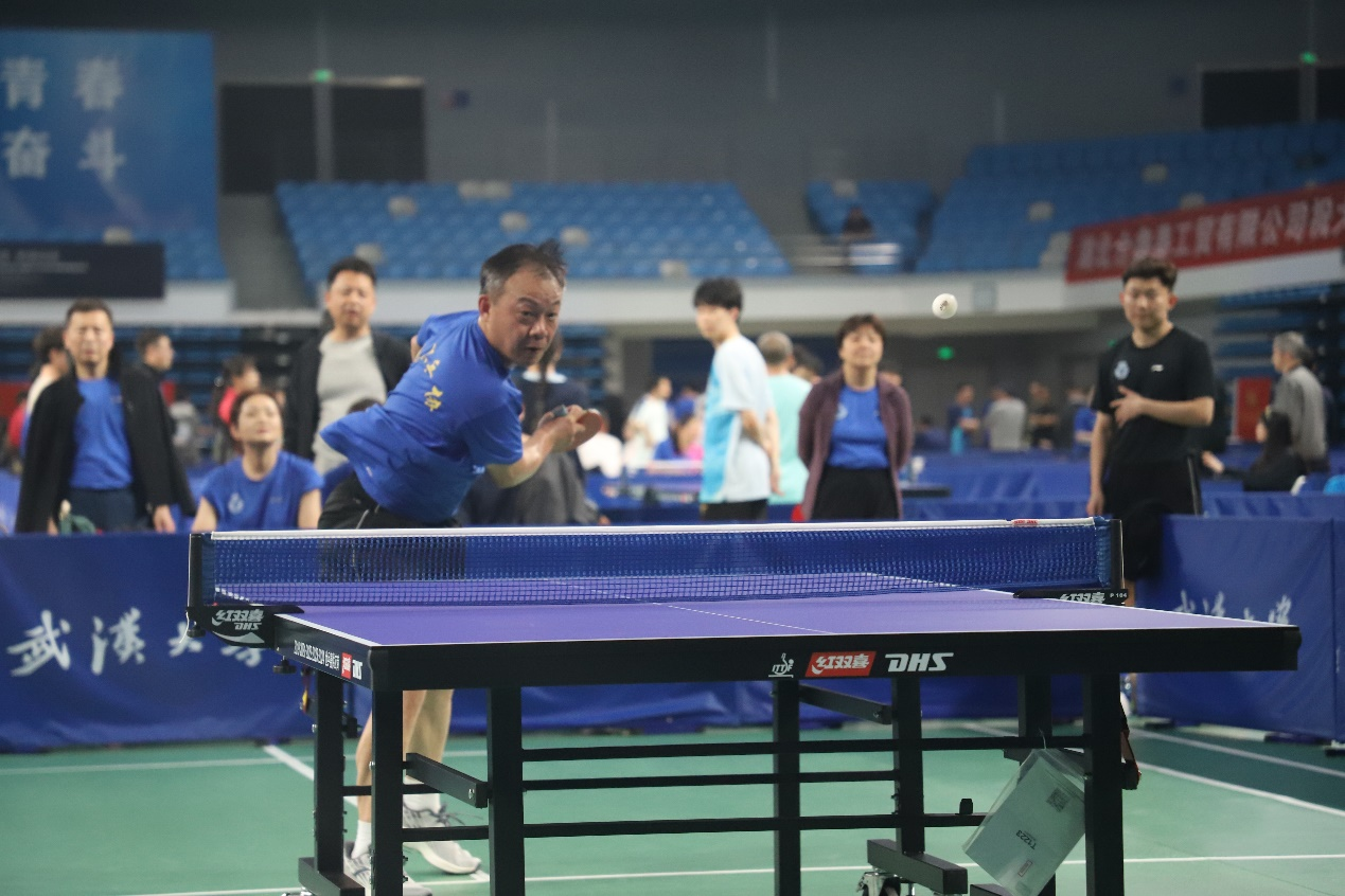 问鼎娱乐