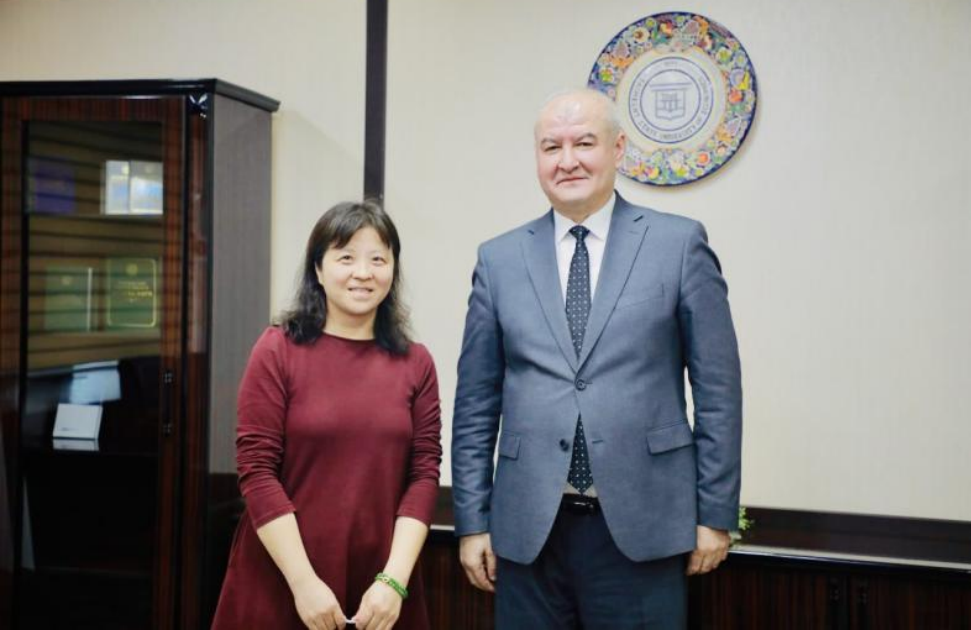 武汉大学问鼎娱乐纪莉教授一行赴乌兹别克斯坦和哈萨克斯坦开展教育访问