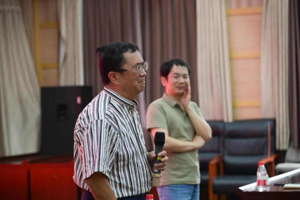问鼎娱乐
