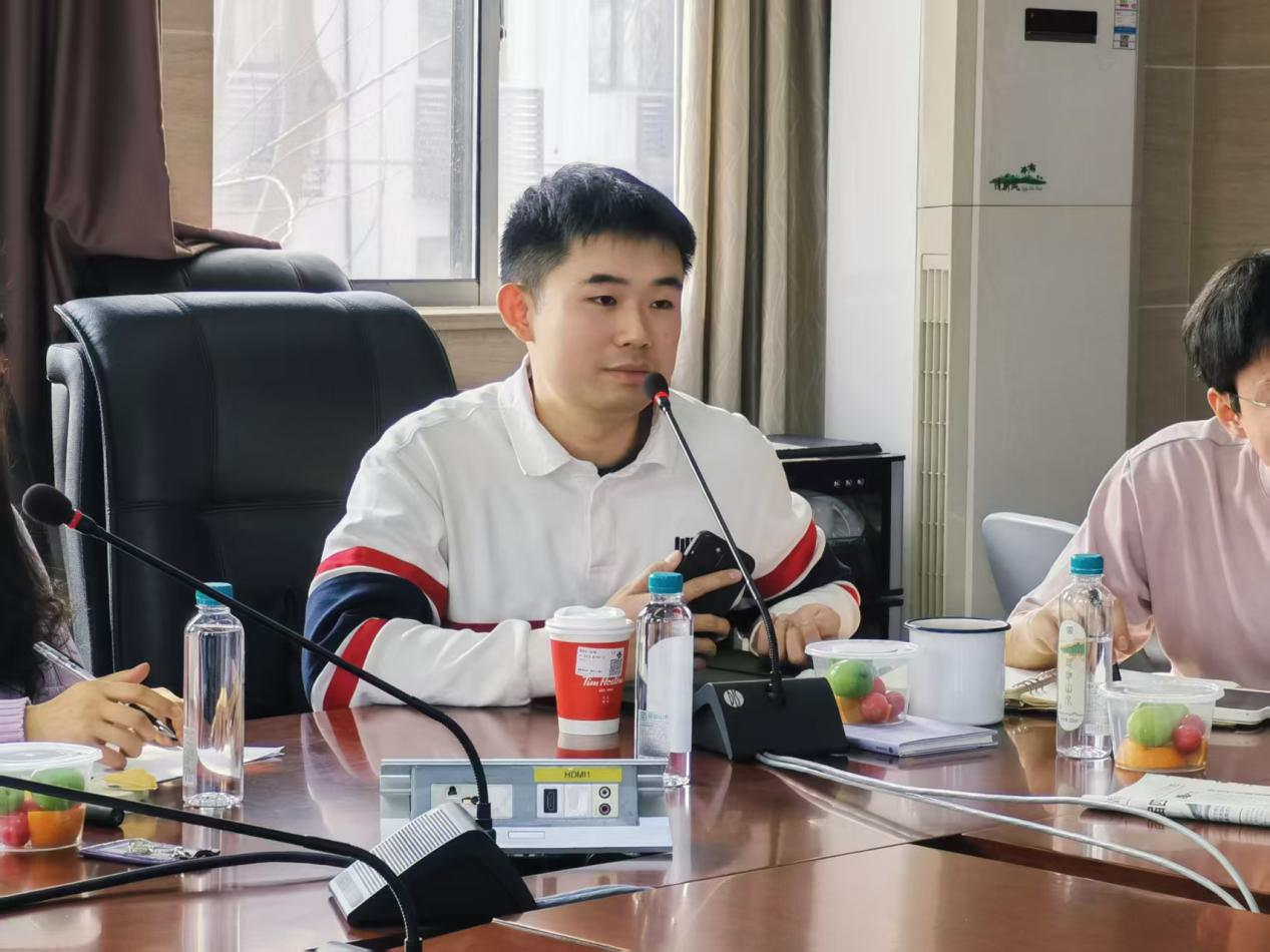 问鼎娱乐